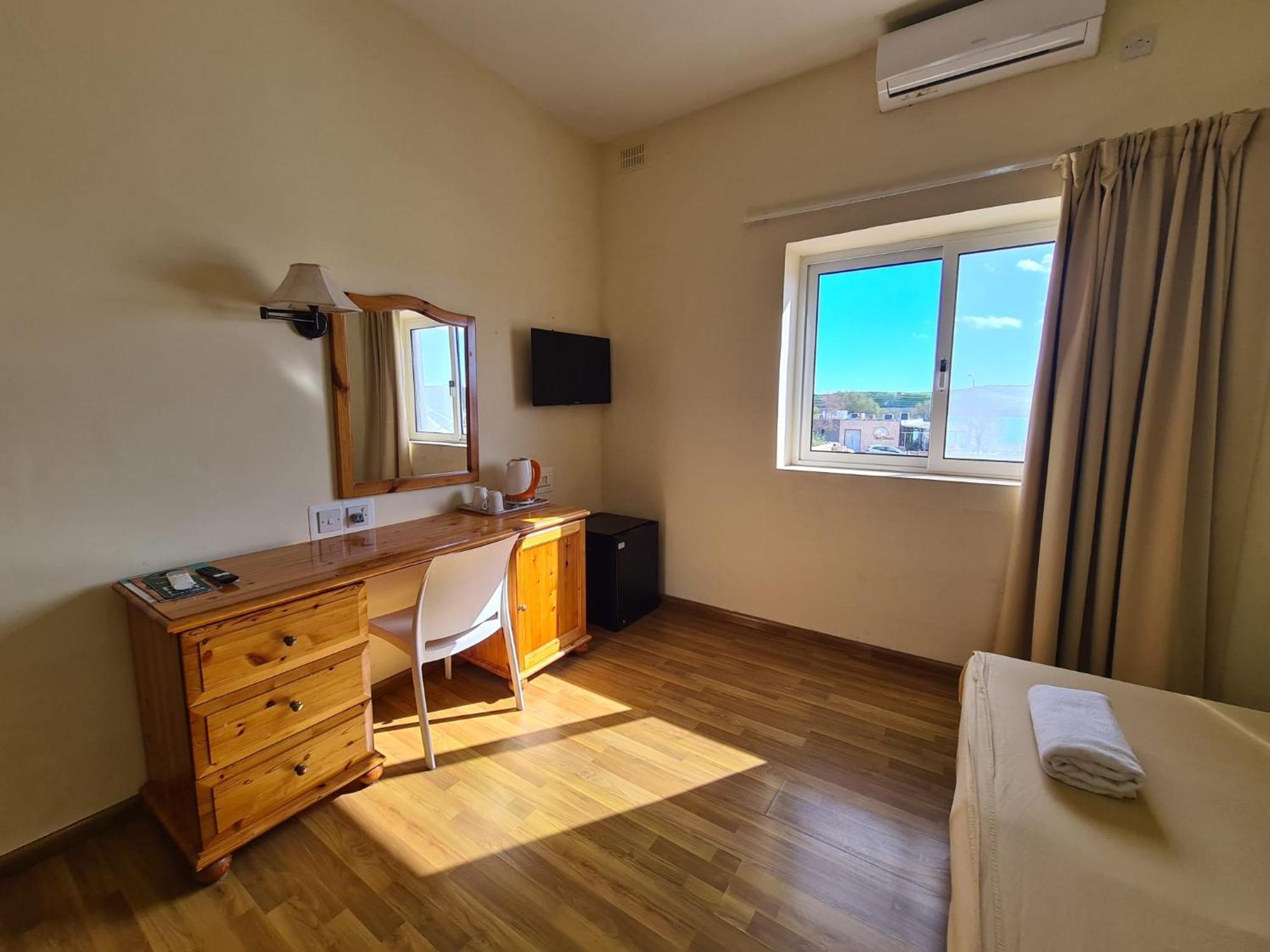 Sensi Hotel Marsaskala Eksteriør bilde